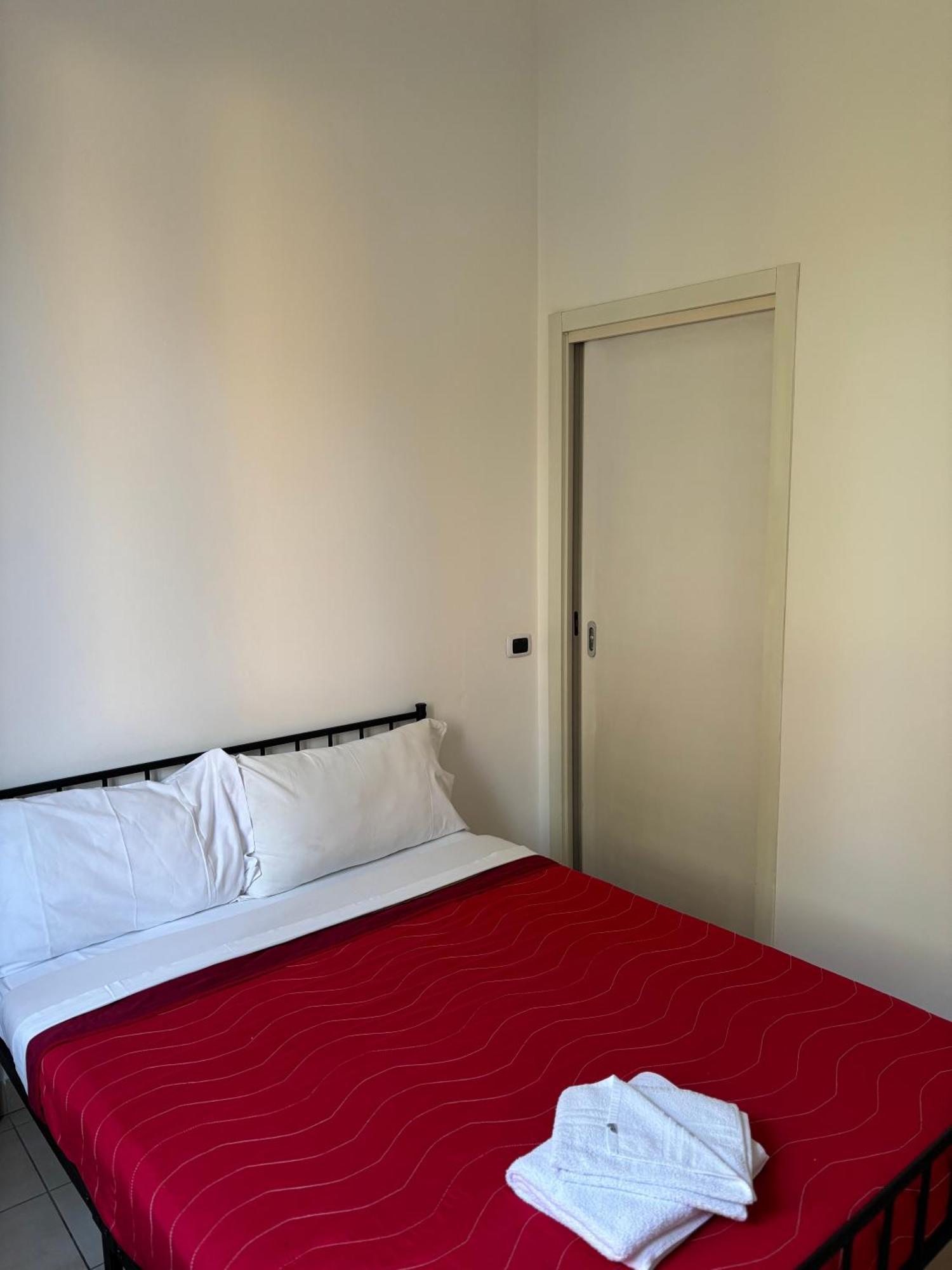 Ciaomi - Hostel & Long Stay - Milano Niguarda & Bicocca Екстериор снимка